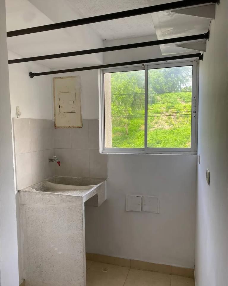 20240809_014836892_iOS