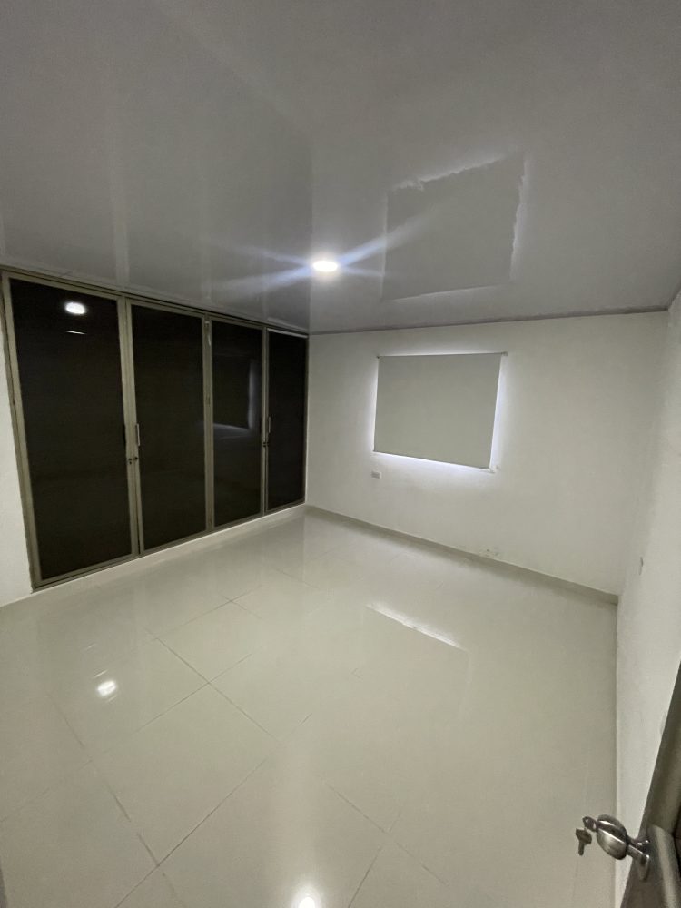 20241004_203354557_iOS