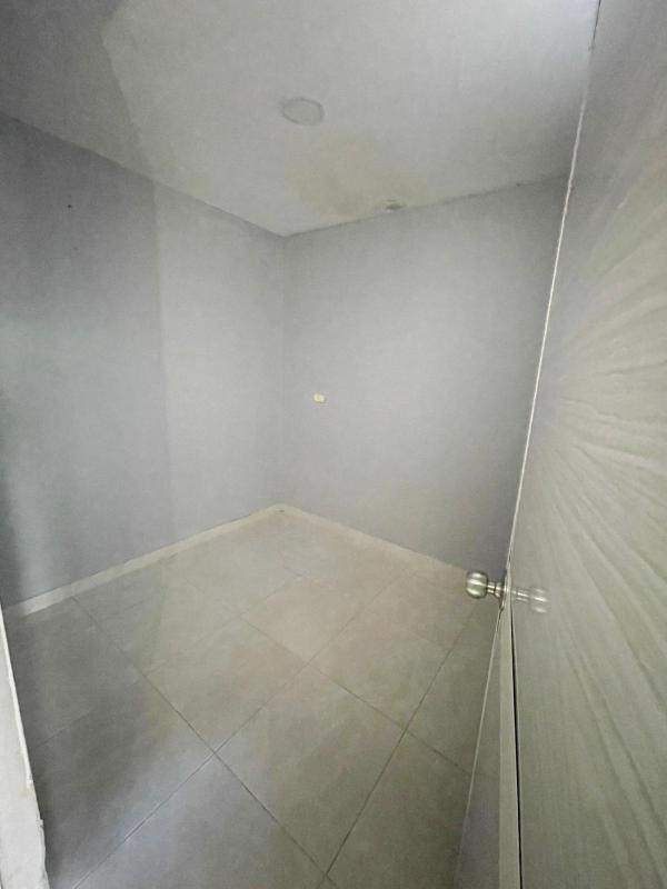 20240810_234427158_iOS