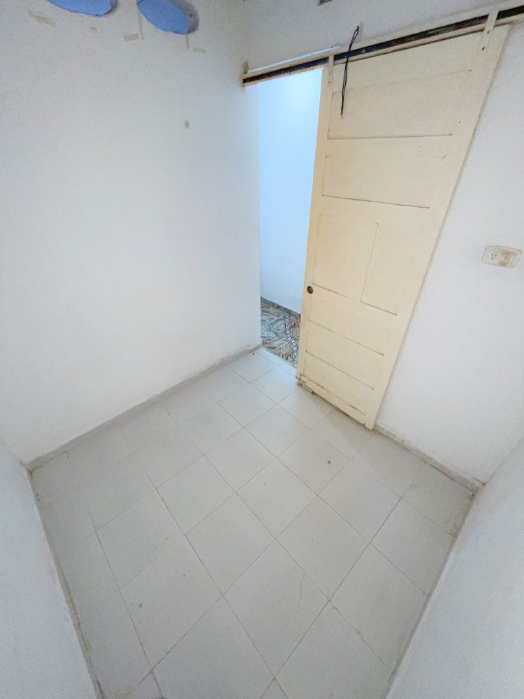 20240912_195438283_iOS